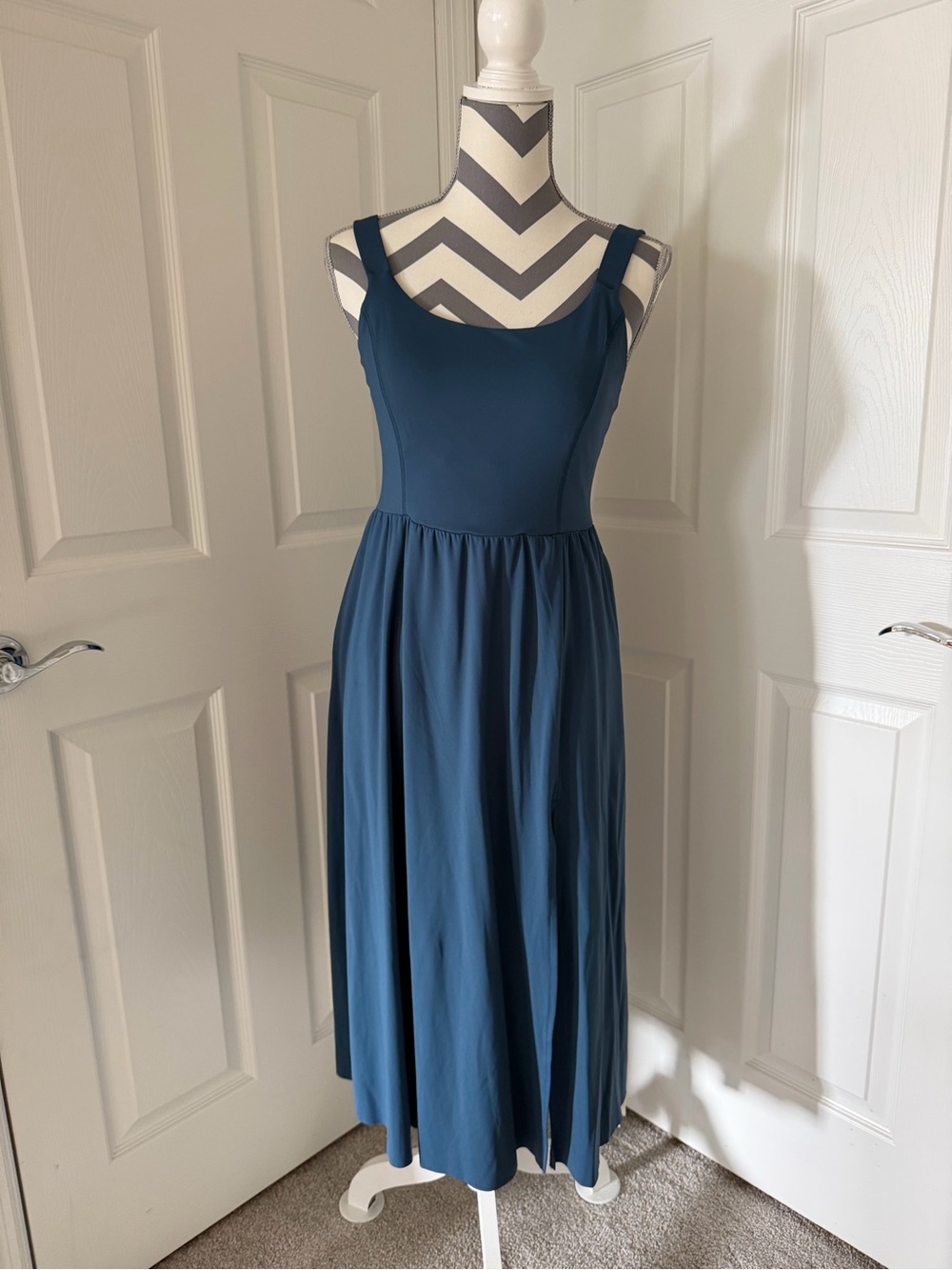 HALARA Teal Sleeveless tea length Dress with Scoop Neck